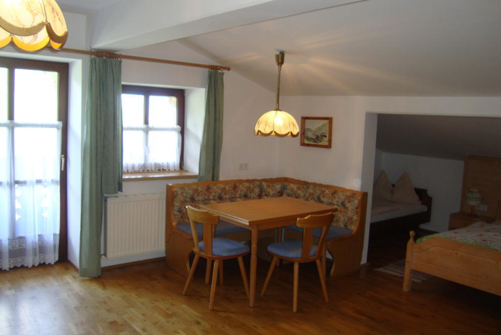 Schachengut Villa Bad Gastein Szoba fotó