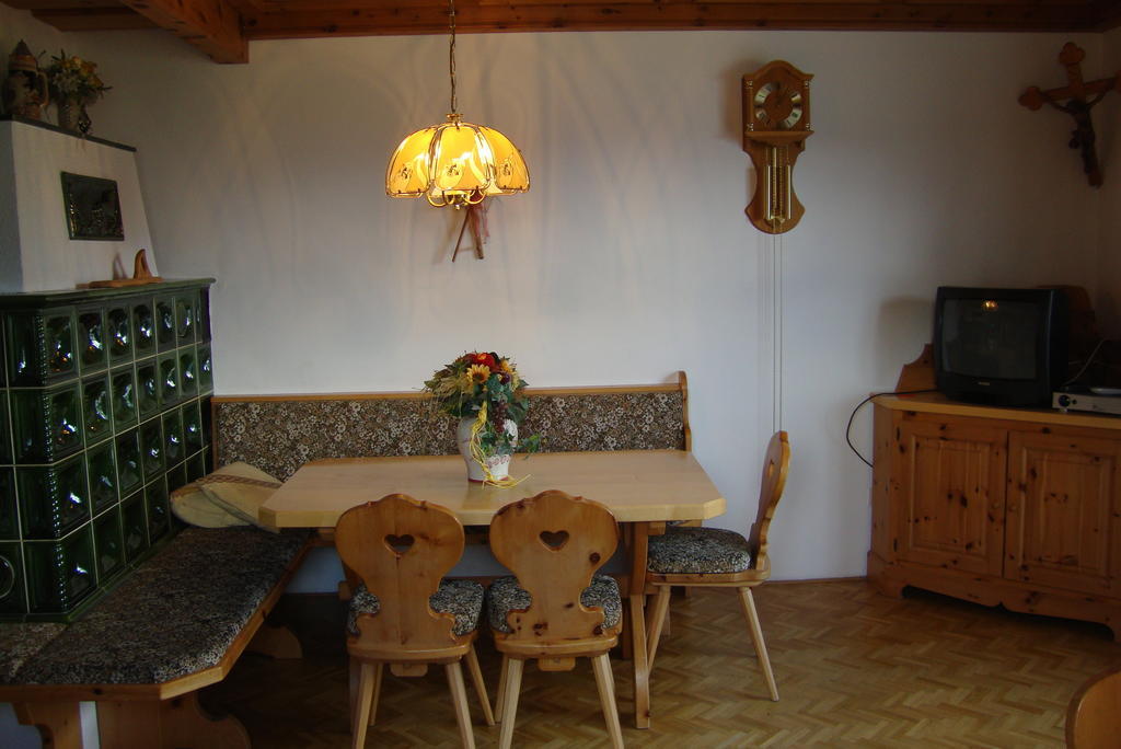 Schachengut Villa Bad Gastein Szoba fotó